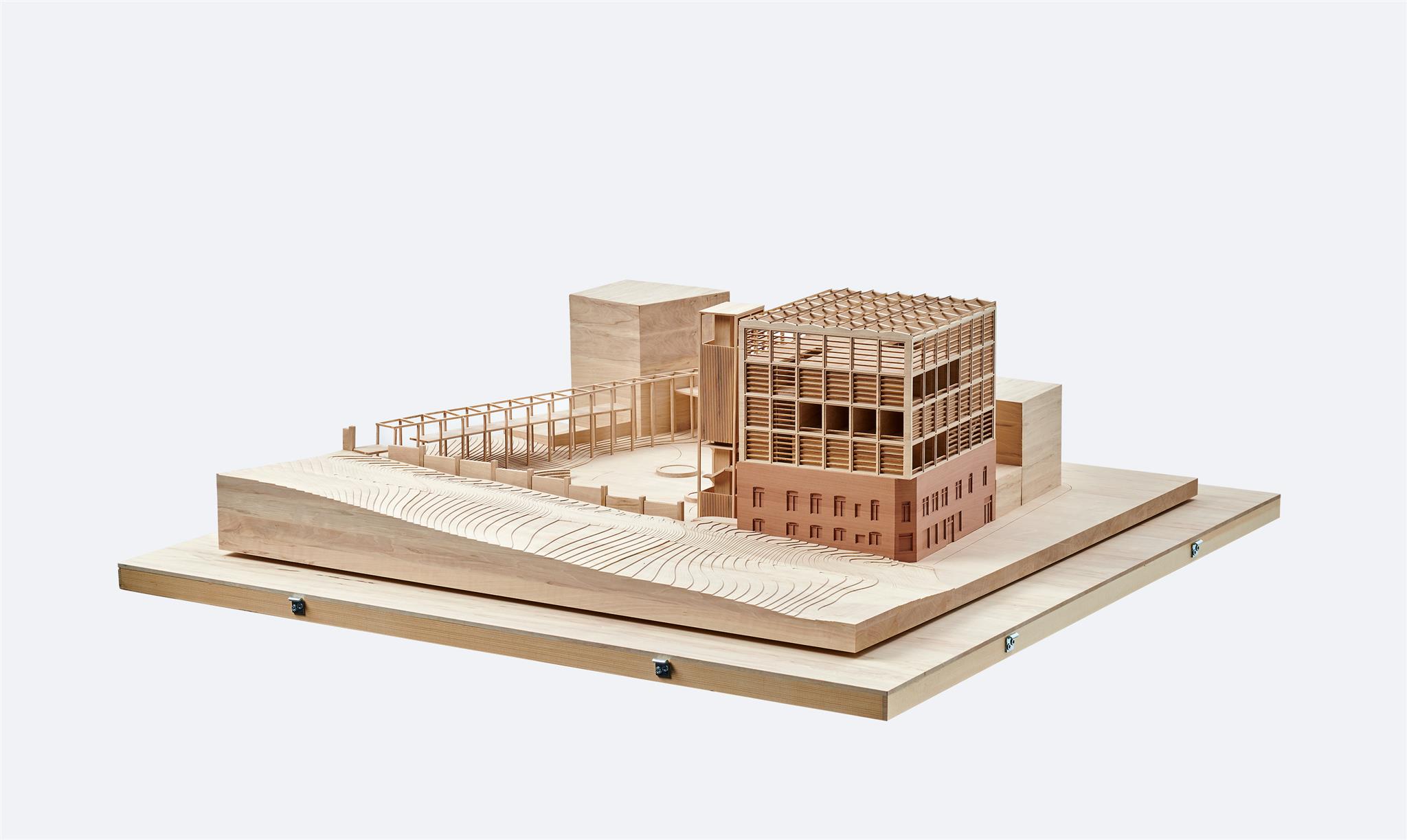 Wood model of our housing concept for SDE21 on a scale of 1:100.